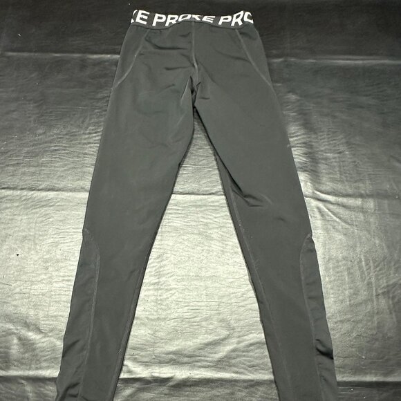 Women's Nike Pros Leggings - Picture 2 of 3